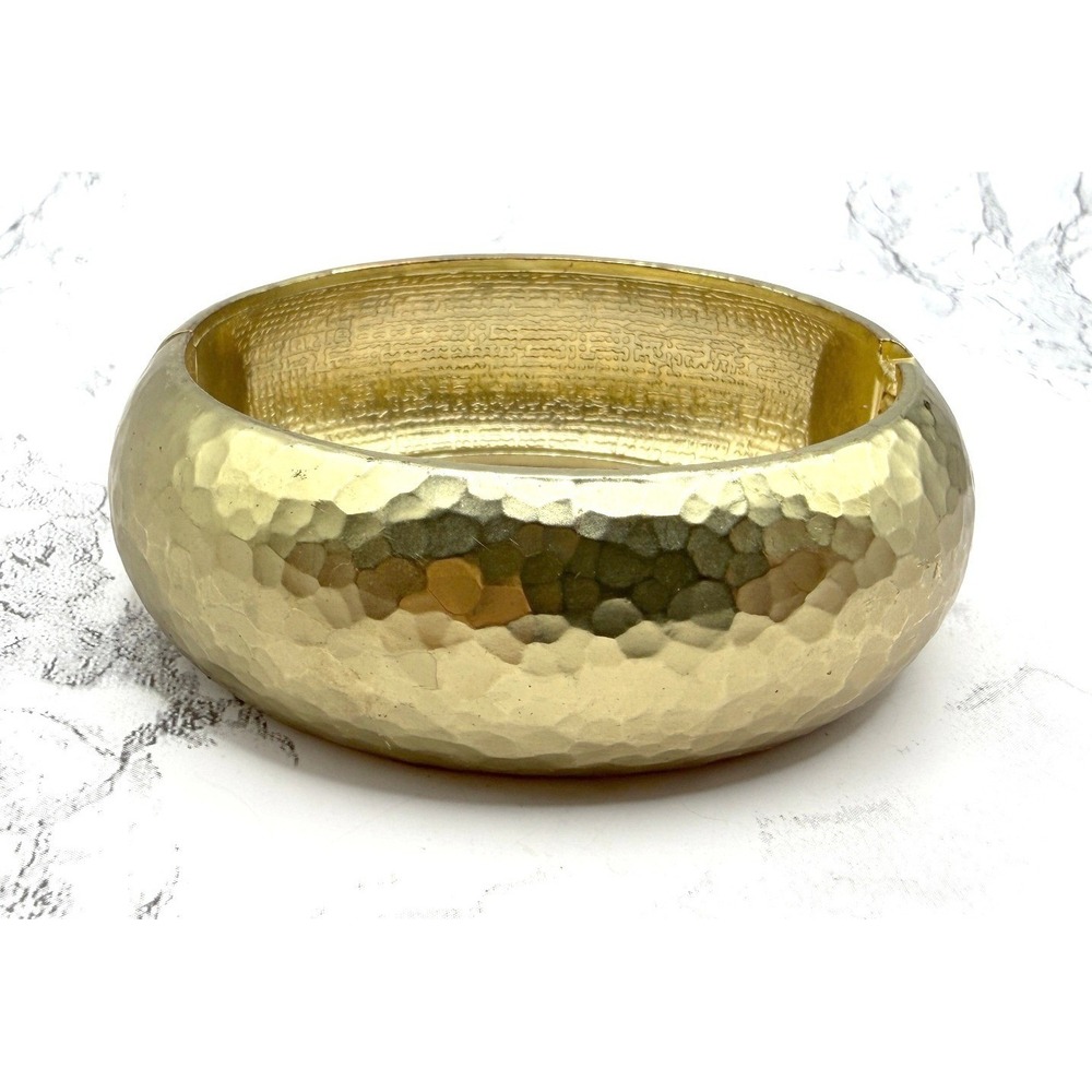 Chunky Gold Tone Hammered Bangle Bracelet Hinged Magnetic Heavy